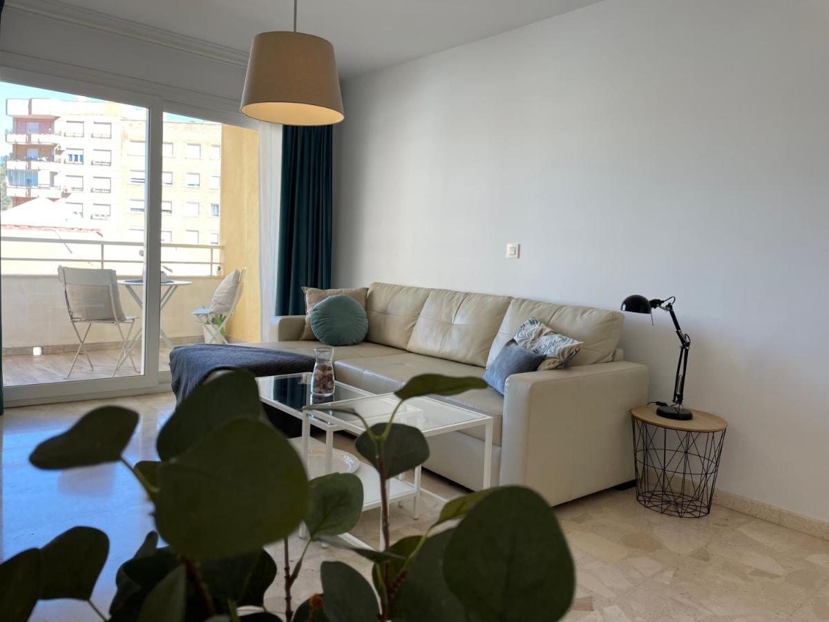 Malagadevacaciones - La Marea Apartment Luaran gambar