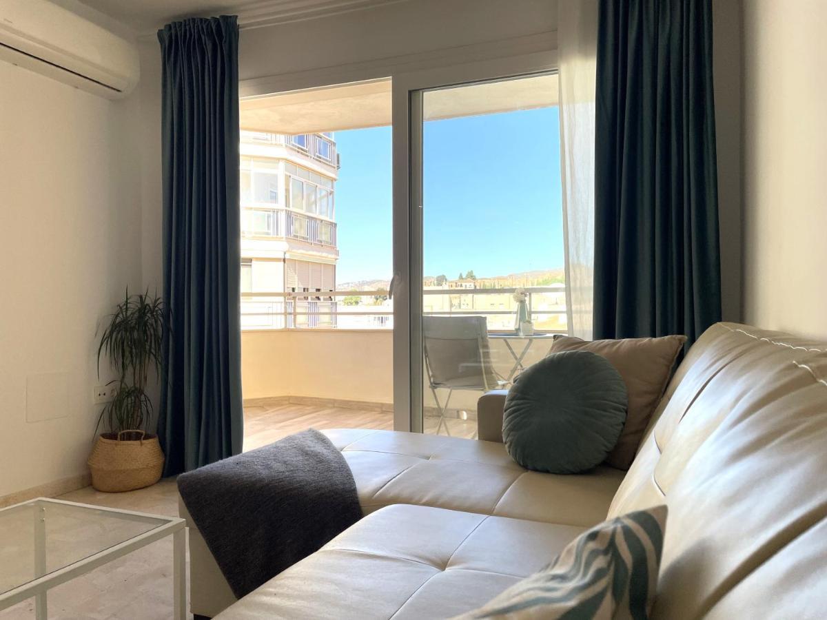 Malagadevacaciones - La Marea Apartment Luaran gambar